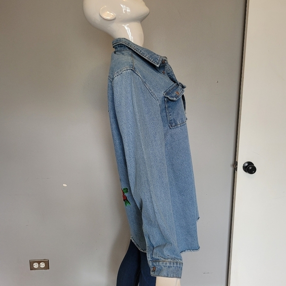 Hillary MacMillan Cha Cha Cha Embroidered Denim Shirt, VGUC, Size XL - Picture 3 of 7